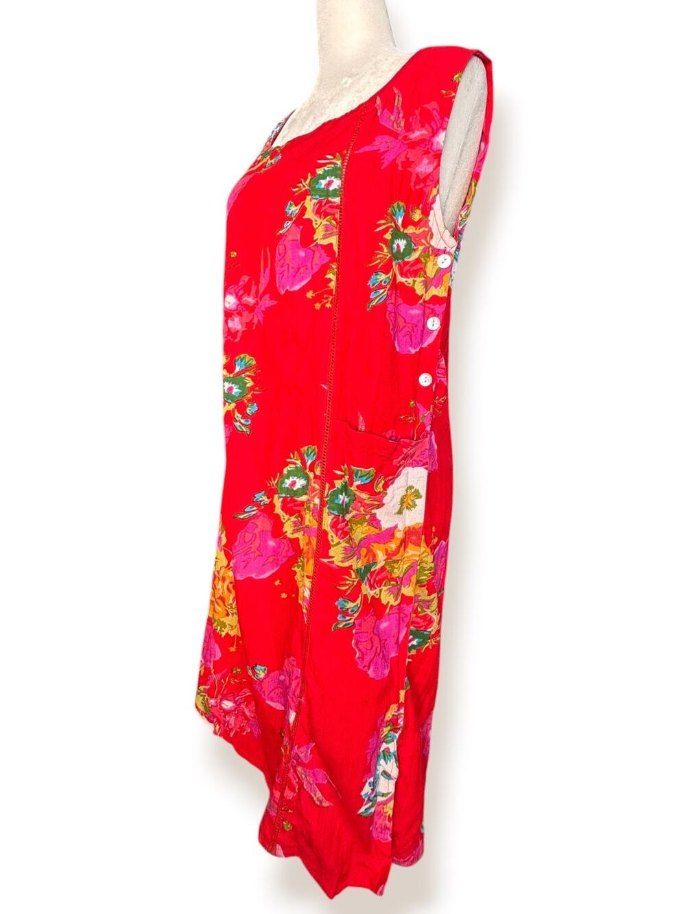 Vintage Floral Sleeveless Dress Red Pink Rayon Linen Blend Boho Artsy Lagenlook